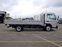 三菱ふそうキャンター平ボディ小型（2t・3t）[写真03]