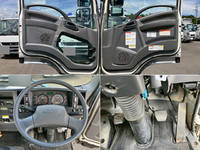 いすゞフォワードコンテナ専用車中型（4t）[写真18]