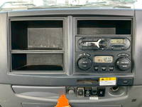 いすゞフォワードコンテナ専用車中型（4t）[写真25]