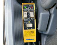 いすゞフォワードコンテナ専用車中型（4t）[写真28]