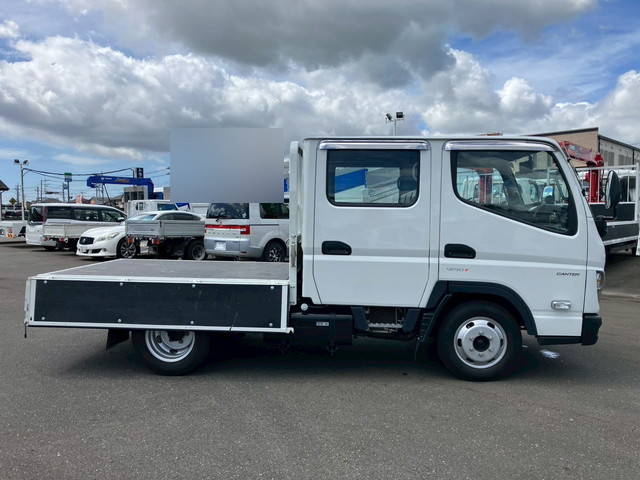 三菱ふそうキャンターダブルキャブ（Wキャブ）小型（2t・3t）[写真10]