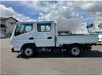 三菱ふそうキャンターダブルキャブ（Wキャブ）小型（2t・3t）[写真07]