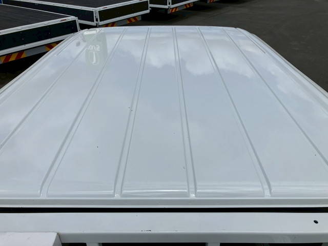 三菱ふそうキャンターダブルキャブ（Wキャブ）小型（2t・3t）[写真08]