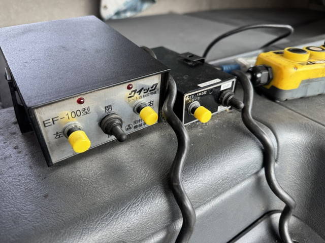 三菱ふそうスーパーグレートコンテナ専用車大型（10t）[写真13]