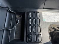 三菱ふそうスーパーグレートコンテナ専用車大型（10t）[写真15]