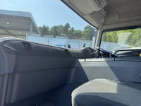 三菱ふそうスーパーグレートコンテナ専用車大型（10t）[写真17]