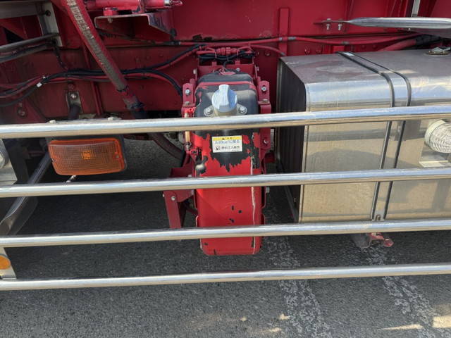 三菱ふそうスーパーグレートコンテナ専用車大型（10t）[写真21]