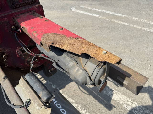 三菱ふそうスーパーグレートコンテナ専用車大型（10t）[写真34]