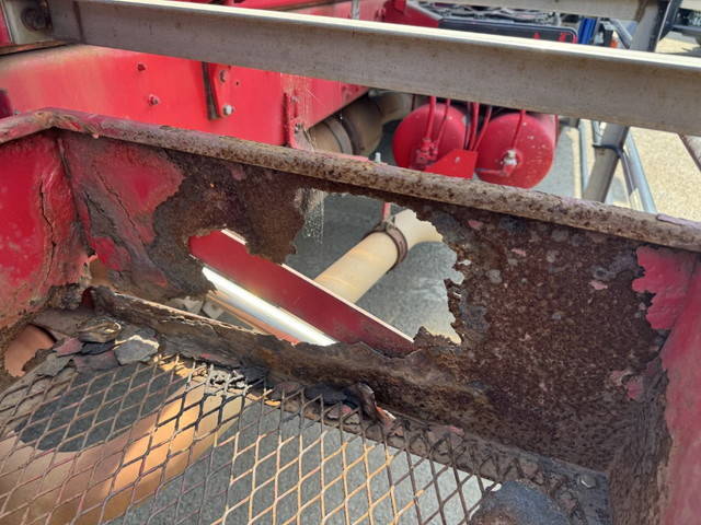 三菱ふそうスーパーグレートコンテナ専用車大型（10t）[写真36]