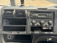 三菱ふそうスーパーグレートコンテナ専用車大型（10t）[写真10]