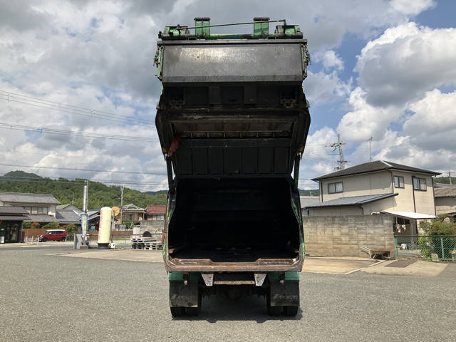 三菱ふそうキャンターパッカー車（塵芥車）小型（2t・3t）[写真13]