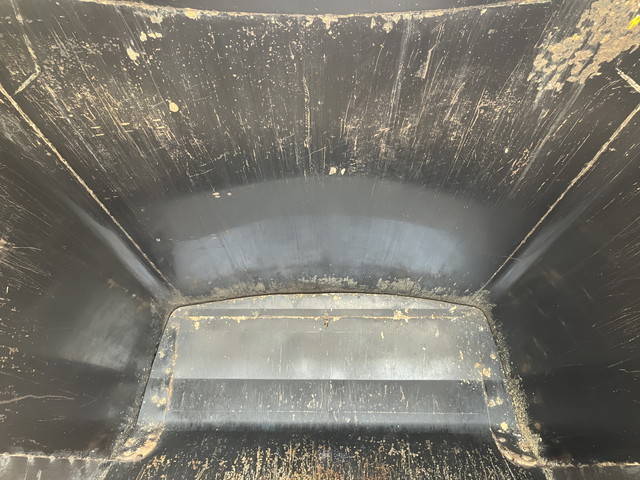 三菱ふそうキャンターパッカー車（塵芥車）小型（2t・3t）[写真15]