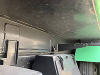 三菱ふそうキャンターパッカー車（塵芥車）小型（2t・3t）[写真28]