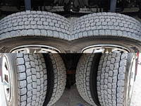 三菱ふそうキャンターアルミウイング小型（2t・3t）[写真11]