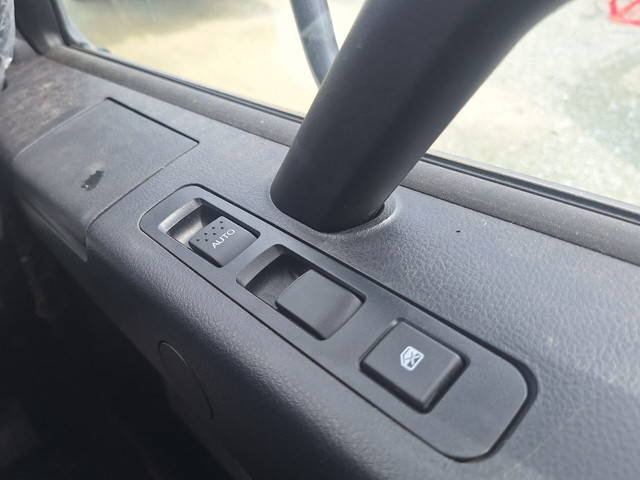 三菱ふそうファイターセルフクレーン3段増トン（6t・8t）[写真16]