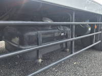 三菱ふそうファイターセルフクレーン3段増トン（6t・8t）[写真08]