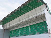 日野プロフィア幌ウイング大型（10t）[写真13]