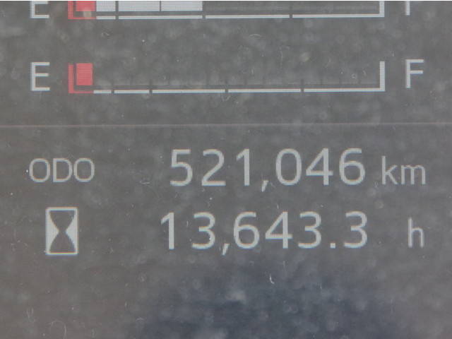 日野プロフィア幌ウイング大型（10t）[写真28]