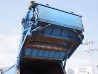 日野デュトロパッカー車（塵芥車）小型（2t・3t）[写真11]