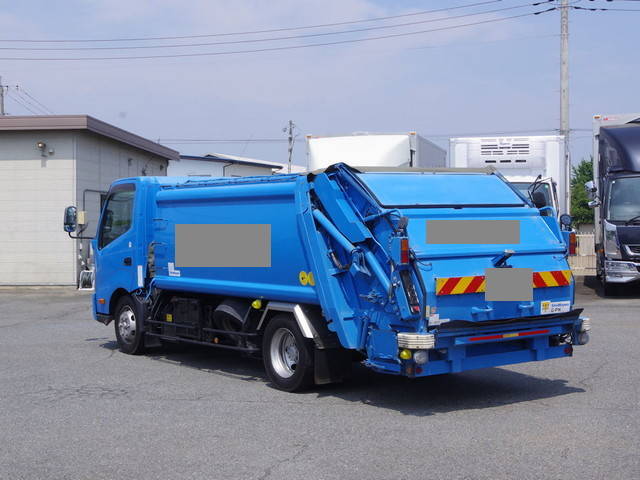日野デュトロパッカー車（塵芥車）小型（2t・3t）[写真02]