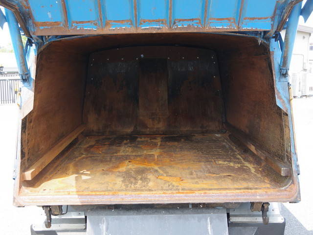 日野デュトロパッカー車（塵芥車）小型（2t・3t）[写真05]