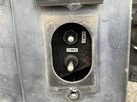 日野デュトロアルミバン小型（2t・3t）[写真17]