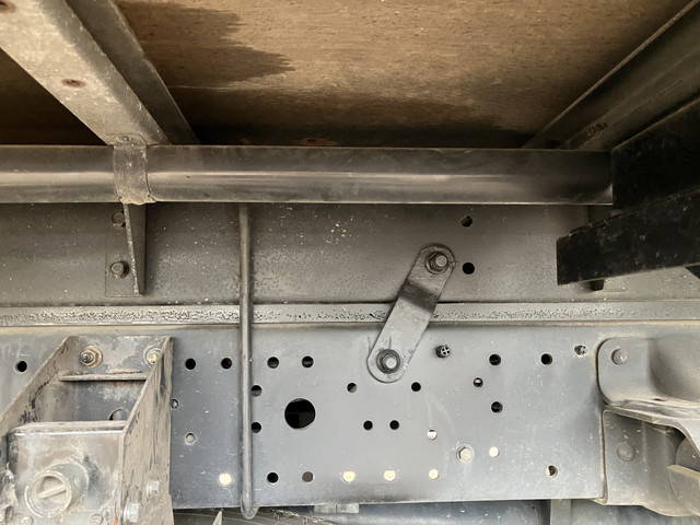 日野デュトロアルミバン小型（2t・3t）[写真24]