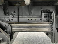 日野デュトロアルミバン小型（2t・3t）[写真27]