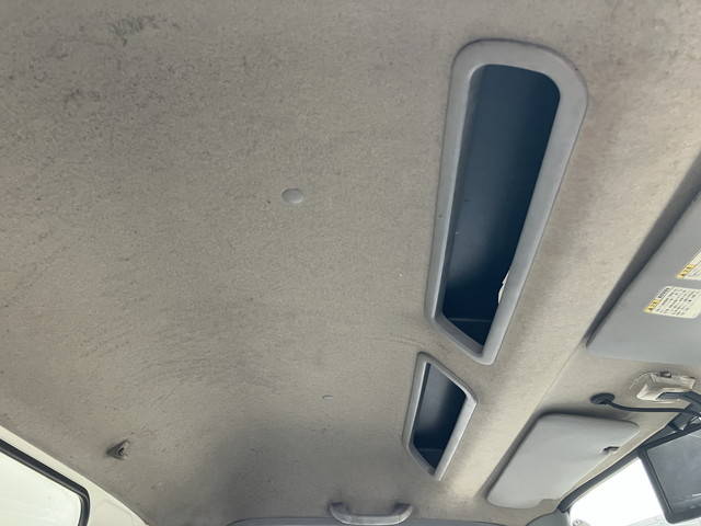 日野デュトロアルミバン小型（2t・3t）[写真34]