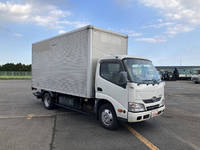 日野デュトロアルミバン小型（2t・3t）[写真04]