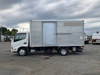 日野デュトロアルミバン小型（2t・3t）[写真06]