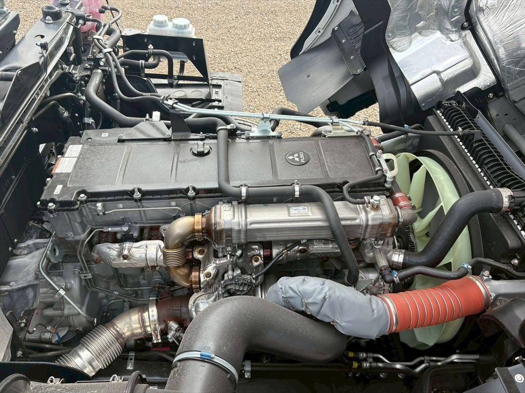 三菱ふそうスーパーグレートトレーラーヘッド（トラクターヘッド）大型（10t）[写真18]