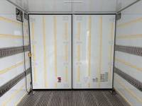 いすゞフォワード冷凍車（冷蔵車）中型（4t）[写真11]