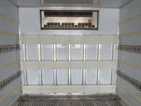 いすゞフォワード冷凍車（冷蔵車）中型（4t）[写真08]