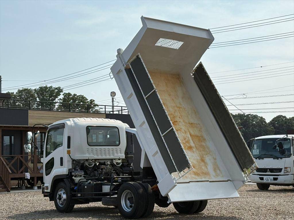 いすゞフォワードダンプ中型（4t）[写真10]