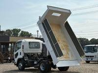 いすゞフォワードダンプ中型（4t）[写真11]