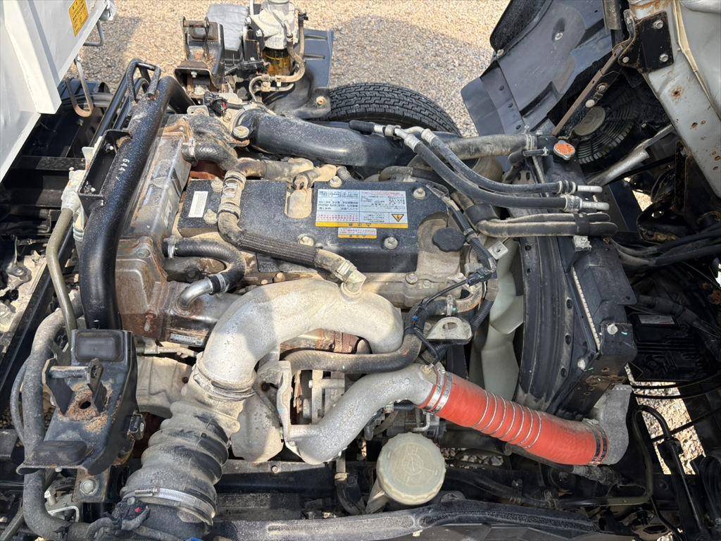 いすゞフォワードダンプ中型（4t）[写真18]