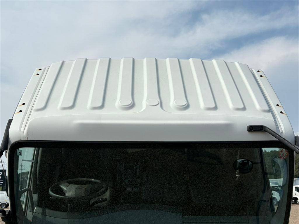 いすゞフォワードダンプ中型（4t）[写真19]