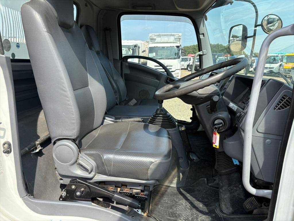 いすゞフォワードダンプ中型（4t）[写真20]