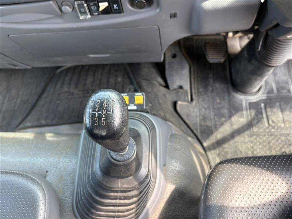 いすゞフォワードダンプ中型（4t）[写真22]