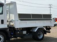 いすゞフォワードダンプ中型（4t）[写真06]