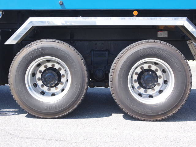 日野プロフィアダンプ大型（10t）[写真18]