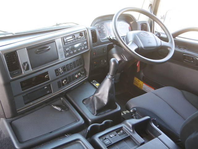 日野プロフィアダンプ大型（10t）[写真31]