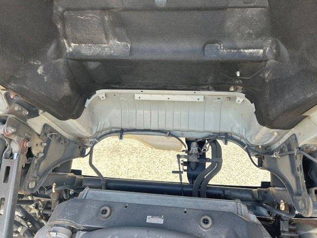 UDトラックスクオンアルミブロック大型（10t）[写真17]