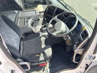 UDトラックスクオンアルミブロック大型（10t）[写真19]