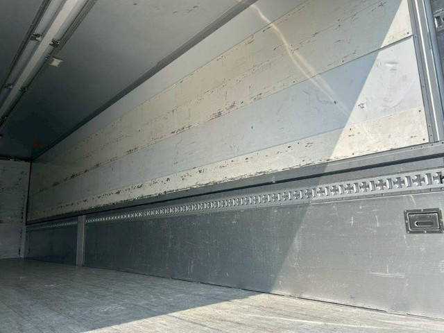 日野プロフィアアルミウイング大型（10t）[写真10]