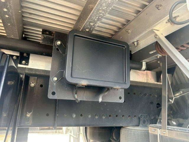 日野プロフィアアルミウイング大型（10t）[写真15]