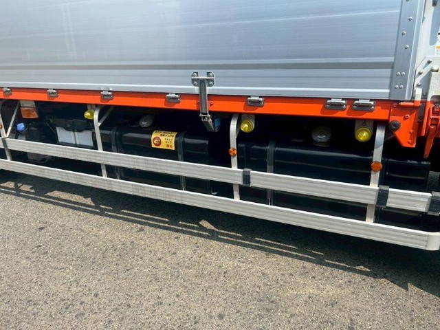 日野プロフィアアルミウイング大型（10t）[写真20]