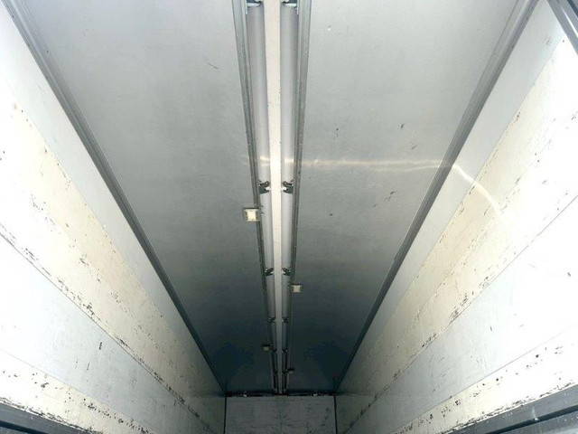 日野プロフィアアルミウイング大型（10t）[写真08]