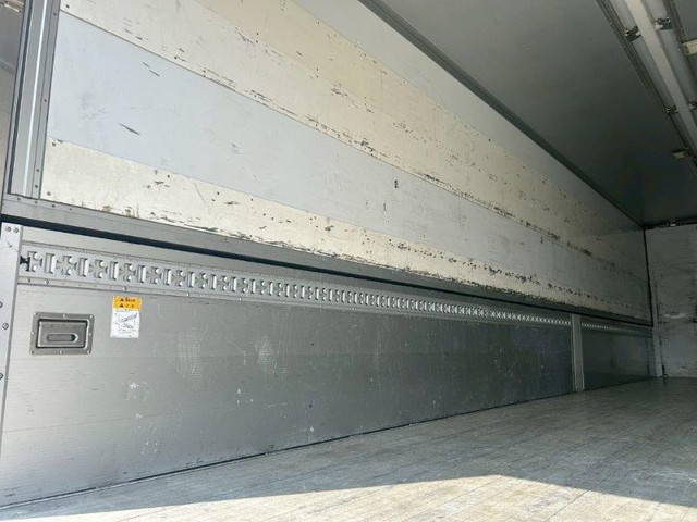 日野プロフィアアルミウイング大型（10t）[写真09]